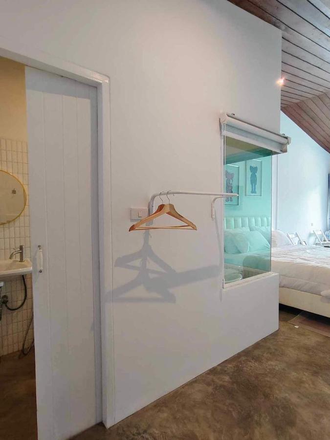 Mr Black & Ms White -Self Check In Accommodation Bangkok Exterior foto